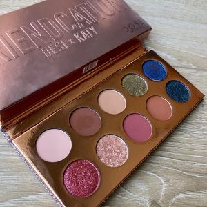 Dose of Colors FRIENDCATION eyeshadow palette